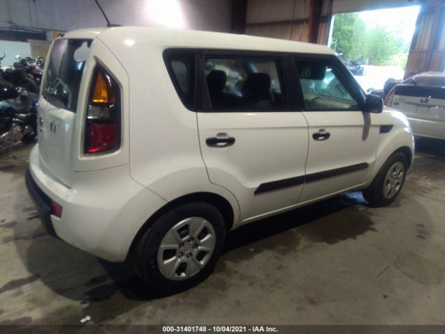 Photo 3 VIN: KNDJT2A15B7716921 - KIA SOUL 