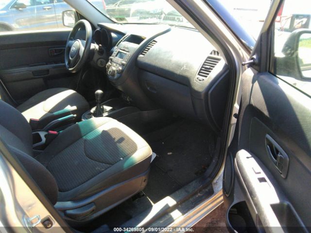 Photo 4 VIN: KNDJT2A16B7310646 - KIA SOUL 