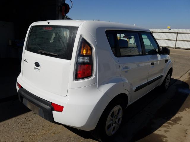 Photo 3 VIN: KNDJT2A17A7137105 - KIA SOUL 