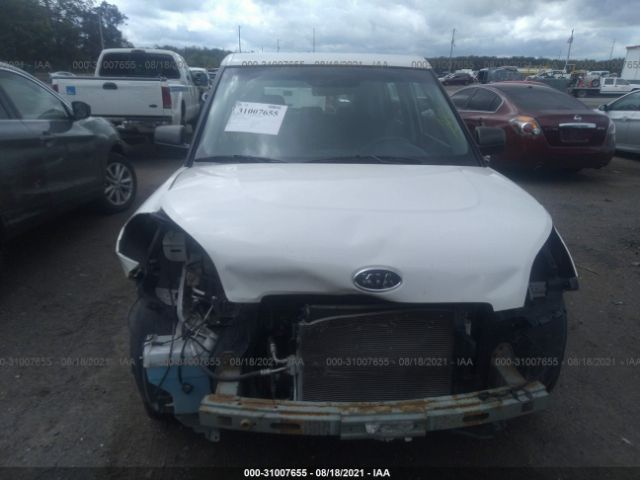 Photo 5 VIN: KNDJT2A18A7040690 - KIA SOUL 