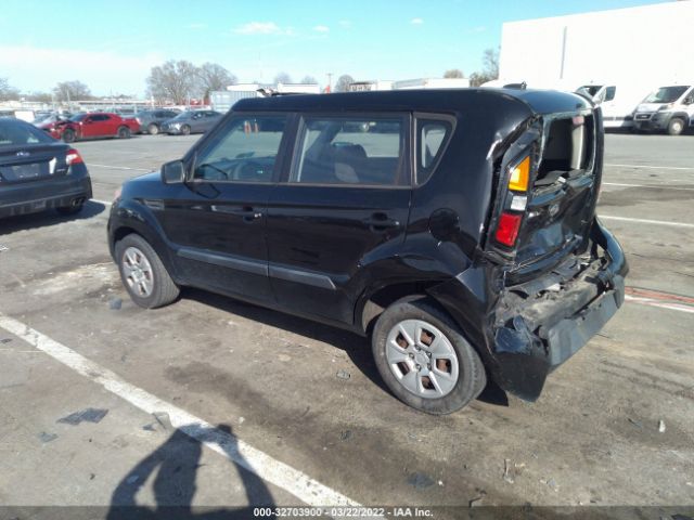 Photo 2 VIN: KNDJT2A18B7205509 - KIA SOUL 