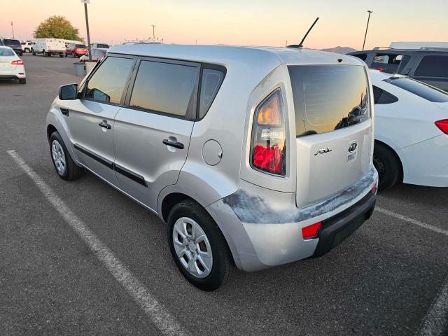 Photo 2 VIN: KNDJT2A19B7714170 - KIA SOUL 