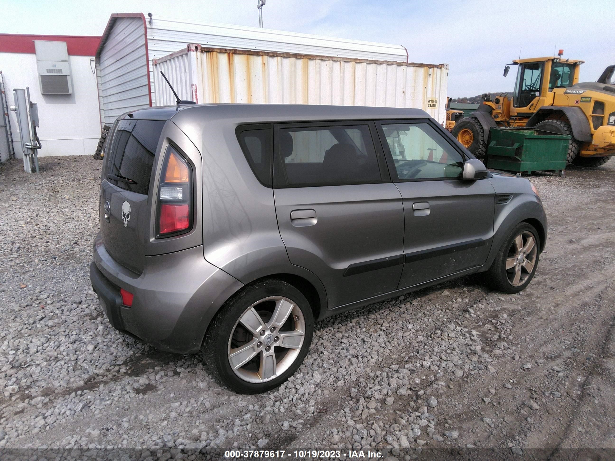 Photo 3 VIN: KNDJT2A20A7049408 - KIA SOUL 