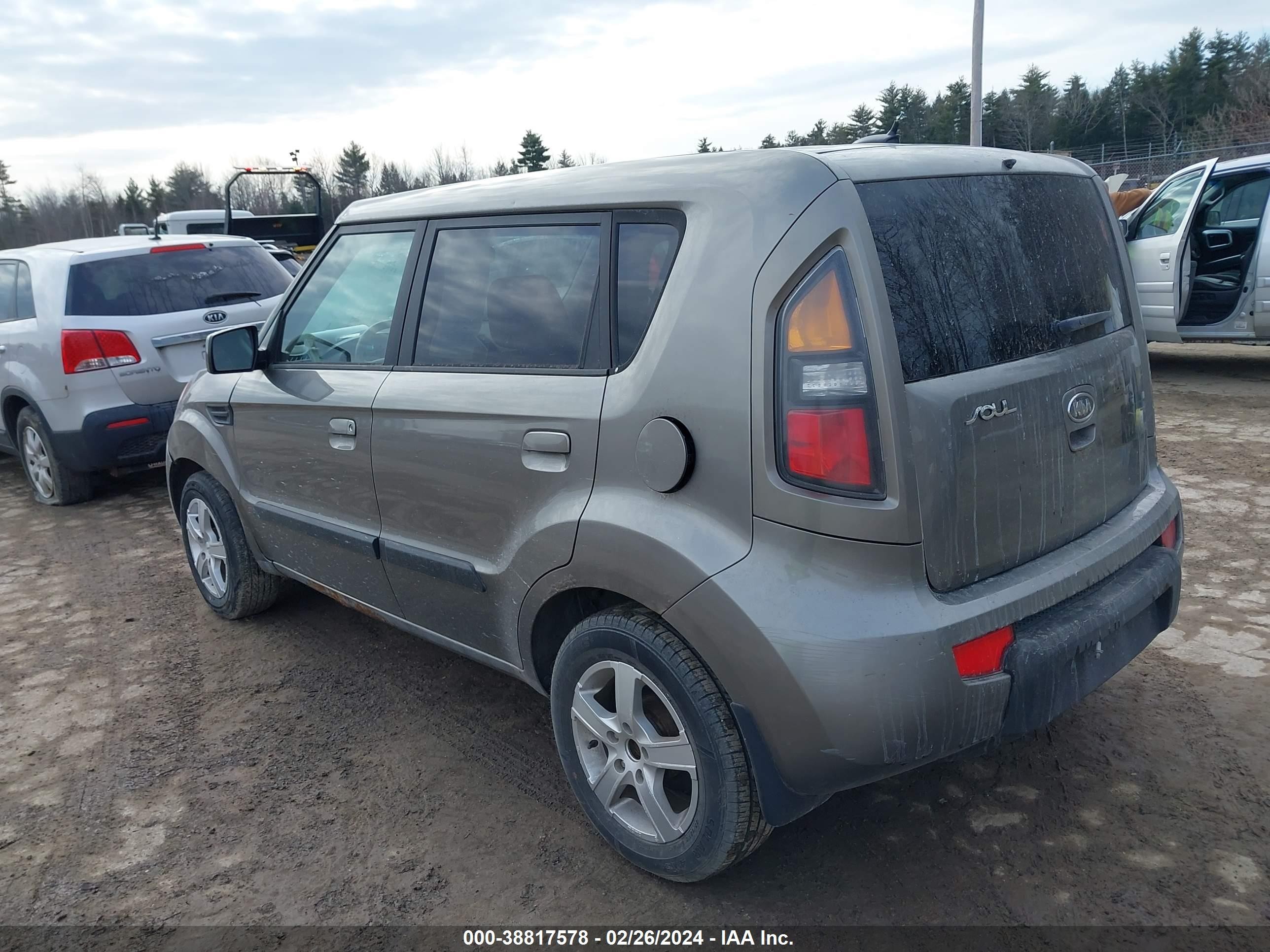 Photo 2 VIN: KNDJT2A20A7065589 - KIA SOUL 