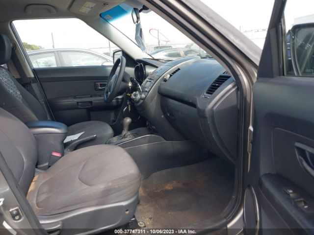 Photo 4 VIN: KNDJT2A20B7254969 - KIA SOUL 