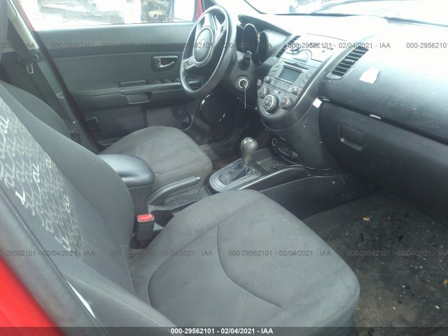 Photo 4 VIN: KNDJT2A20B7255460 - KIA SOUL 