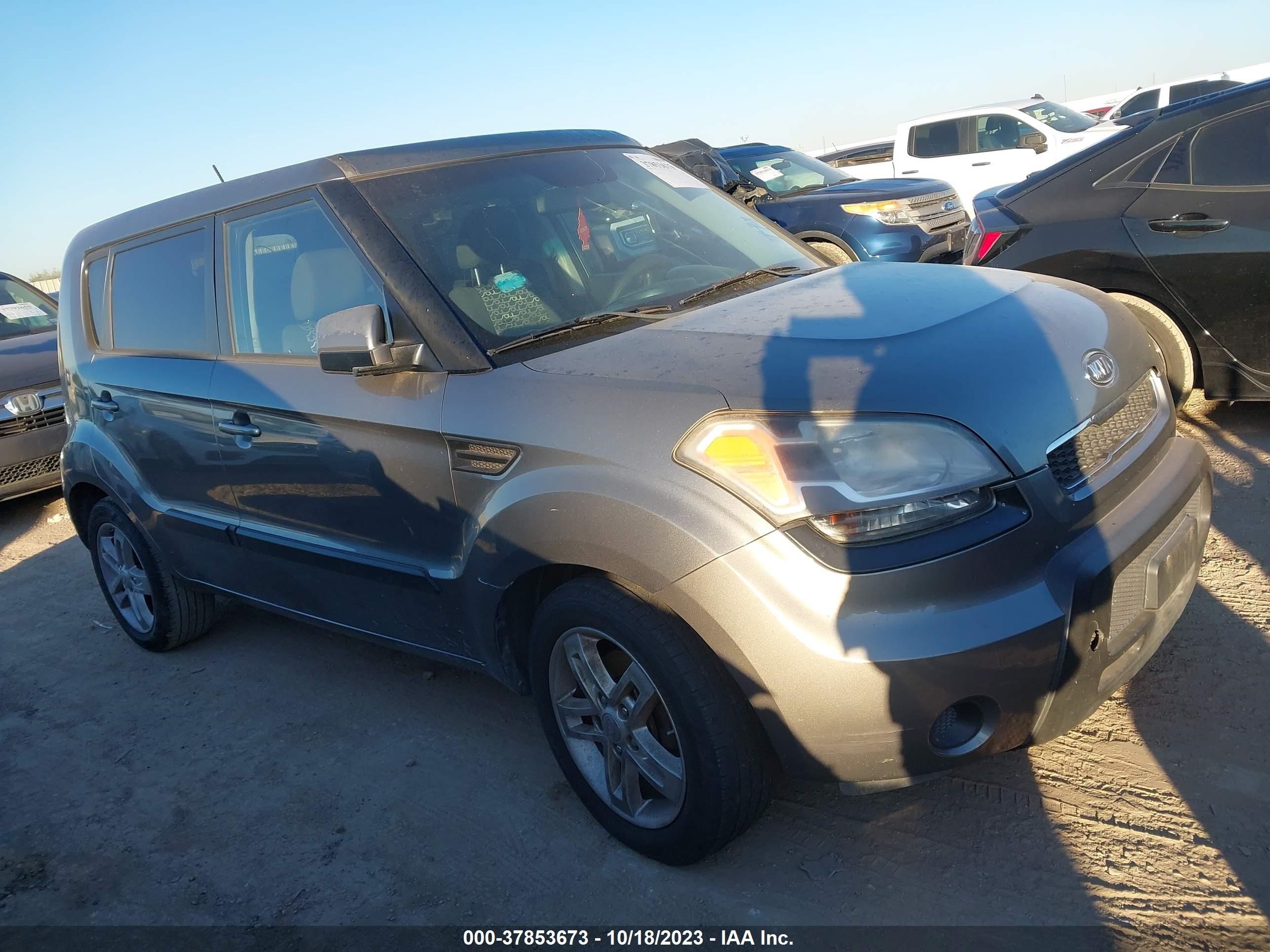 Photo 0 VIN: KNDJT2A20B7299779 - KIA SOUL 