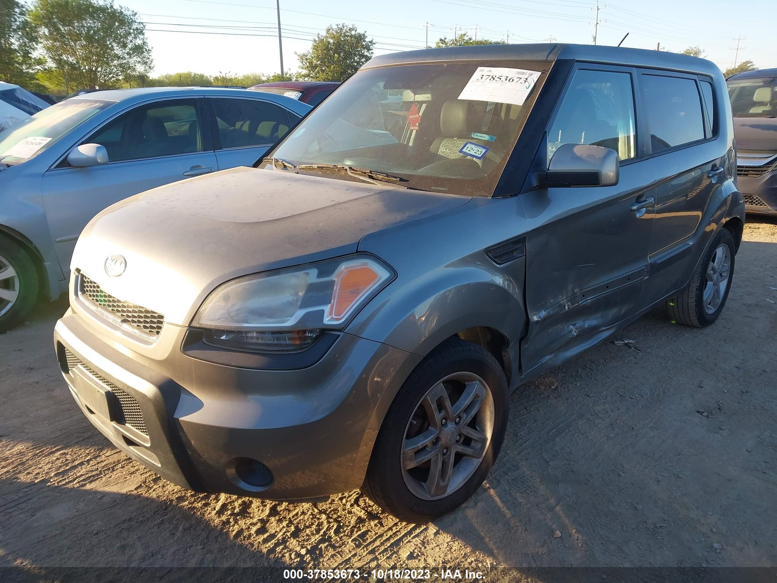 Photo 1 VIN: KNDJT2A20B7299779 - KIA SOUL 