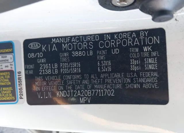 Photo 8 VIN: KNDJT2A20B7711702 - KIA SOUL 