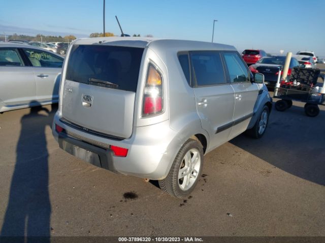 Photo 3 VIN: KNDJT2A20B7712798 - KIA SOUL 