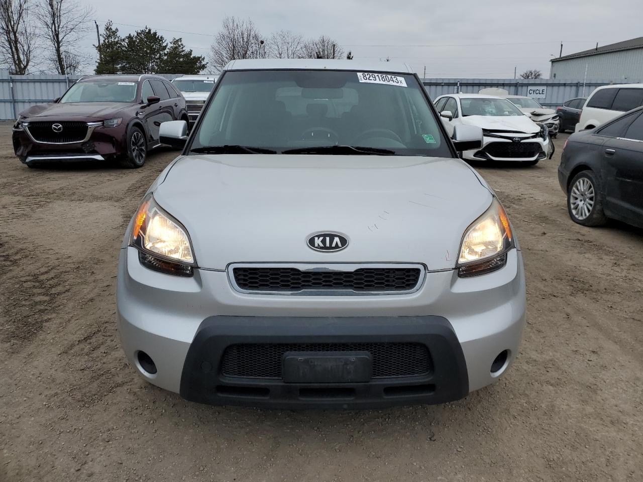 Photo 4 VIN: KNDJT2A21A7033167 - KIA SOUL 