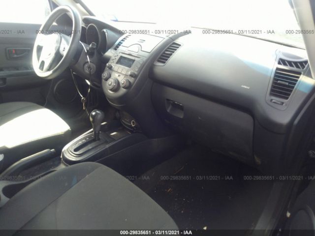 Photo 4 VIN: KNDJT2A21A7037199 - KIA SOUL 