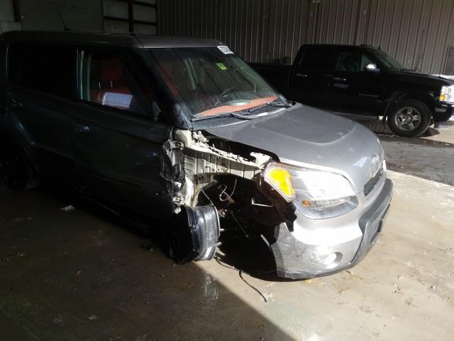 Photo 8 VIN: KNDJT2A21A7054066 - KIA SOUL 