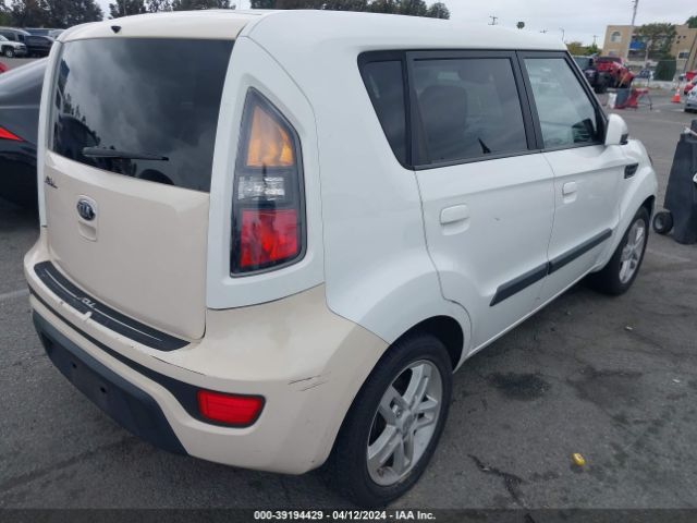 Photo 3 VIN: KNDJT2A21A7103430 - KIA SOUL 