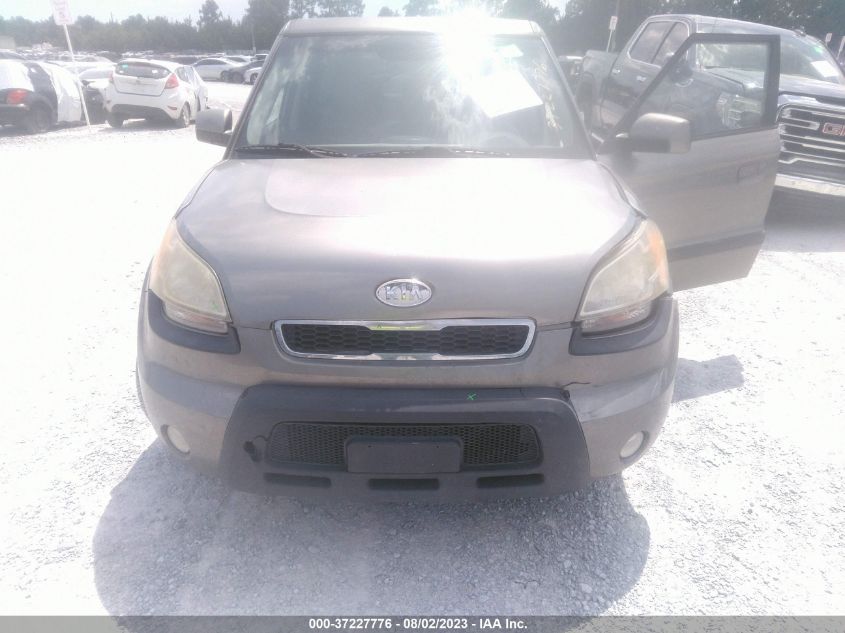 Photo 5 VIN: KNDJT2A21A7136914 - KIA SOUL 