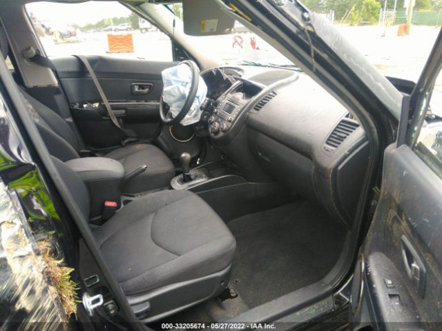 Photo 4 VIN: KNDJT2A21B7216120 - KIA SOUL 