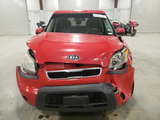 Photo 4 VIN: KNDJT2A21B7226890 - KIA SOUL + 