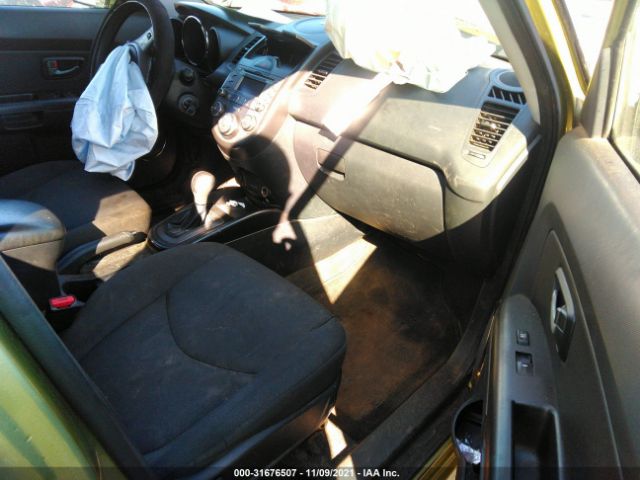 Photo 4 VIN: KNDJT2A21B7228543 - KIA SOUL 