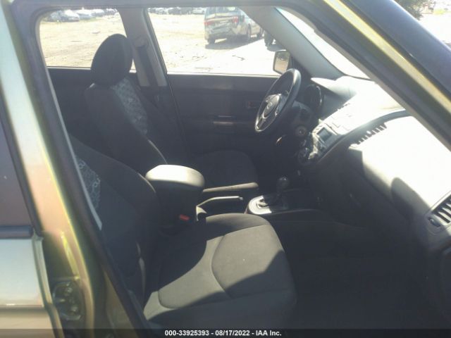 Photo 4 VIN: KNDJT2A21B7242538 - KIA SOUL 