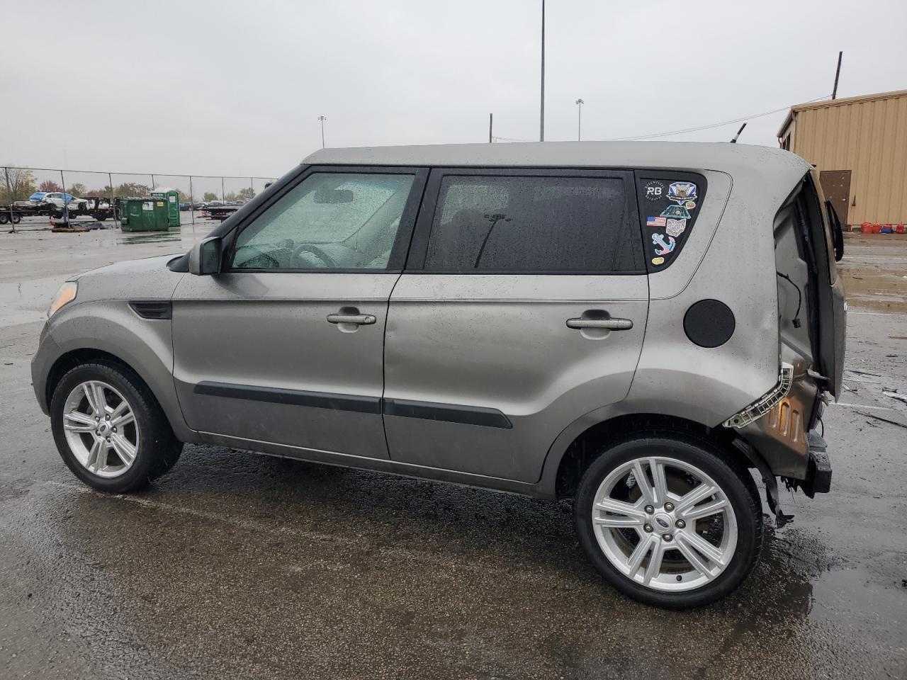 Photo 1 VIN: KNDJT2A21B7258352 - KIA SOUL 