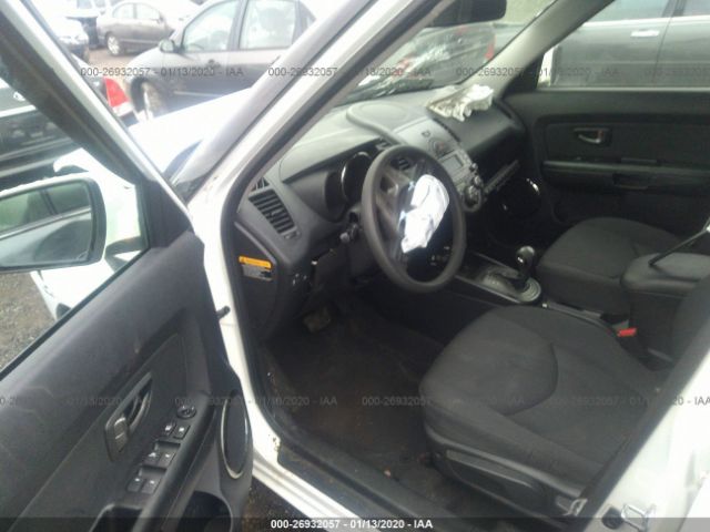 Photo 4 VIN: KNDJT2A21B7263955 - KIA SOUL 