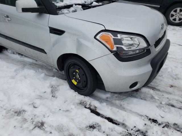 Photo 8 VIN: KNDJT2A21B7284580 - KIA SOUL + 