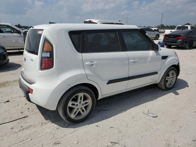 Photo 2 VIN: KNDJT2A21B7315861 - KIA SOUL + 