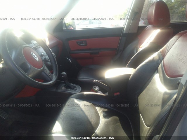 Photo 4 VIN: KNDJT2A21B7706704 - KIA SOUL 