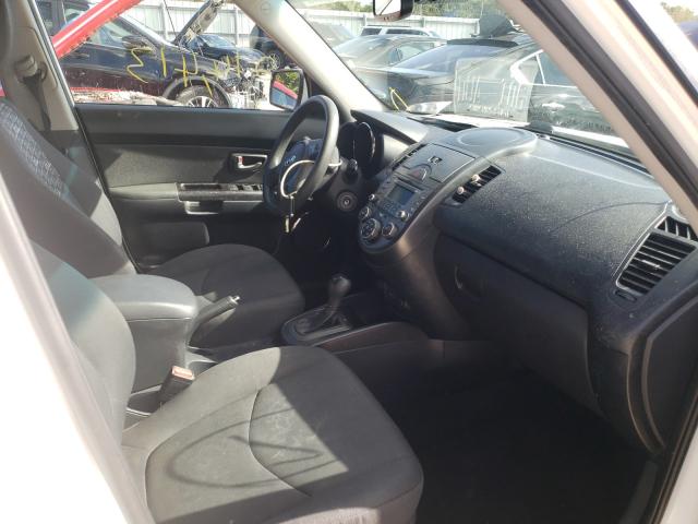 Photo 4 VIN: KNDJT2A21B7716391 - KIA SOUL + 