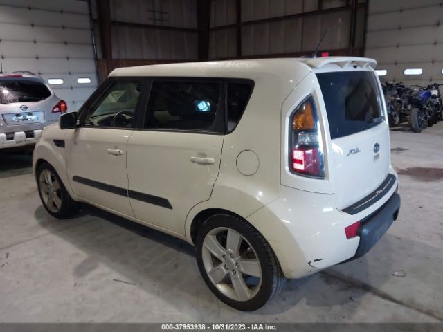 Photo 2 VIN: KNDJT2A21B7718075 - KIA SOUL 