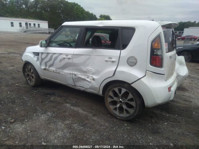 Photo 2 VIN: KNDJT2A21B7726015 - KIA SOUL 