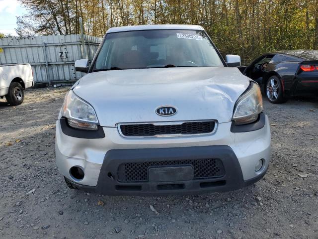 Photo 4 VIN: KNDJT2A22A7047031 - KIA SOUL + 