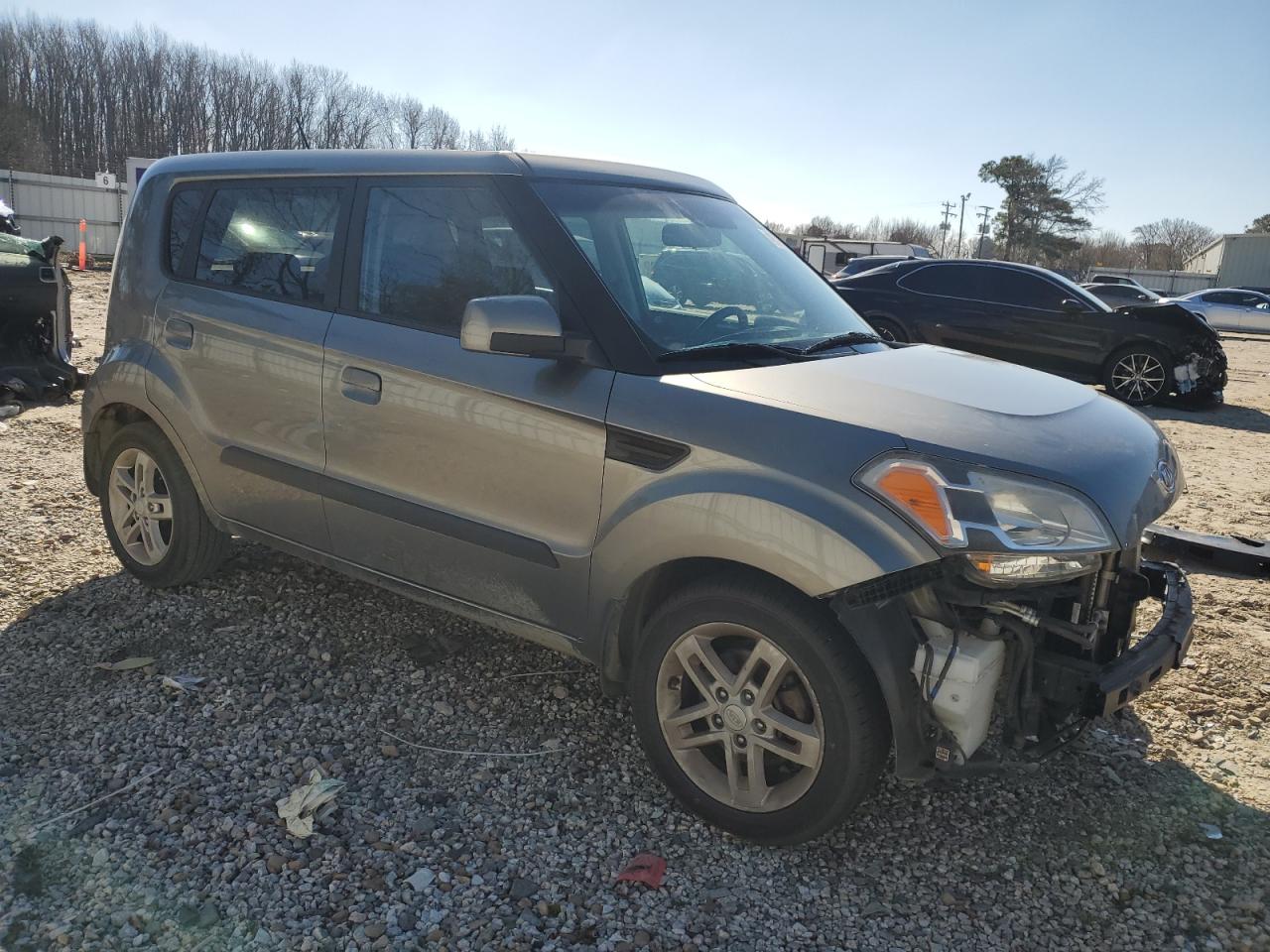 Photo 3 VIN: KNDJT2A22A7048339 - KIA SOUL 