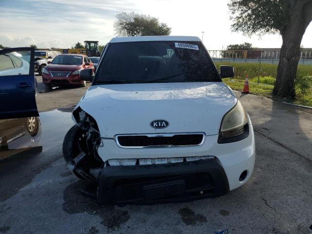 Photo 4 VIN: KNDJT2A22A7161997 - KIA SOUL + 