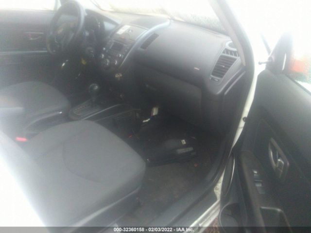 Photo 4 VIN: KNDJT2A22A7173969 - KIA SOUL 