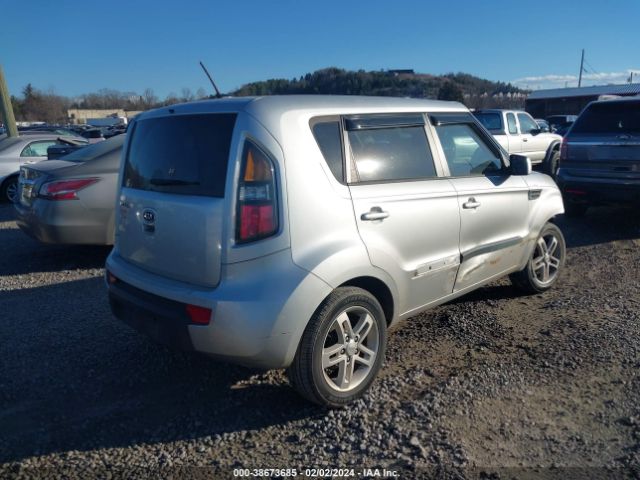 Photo 3 VIN: KNDJT2A22B7260627 - KIA SOUL 