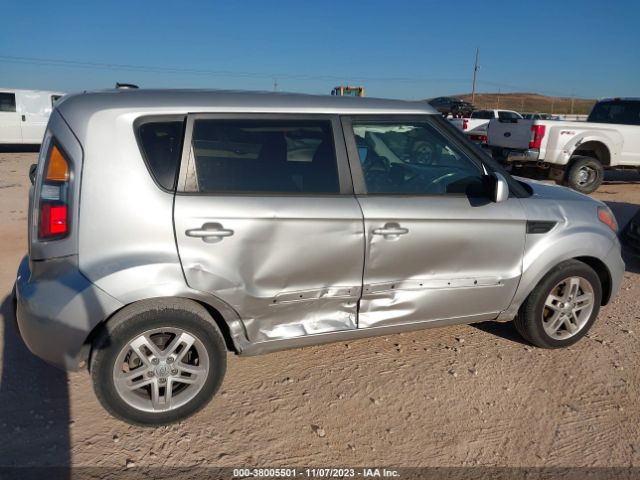 Photo 5 VIN: KNDJT2A22B7266511 - KIA SOUL 