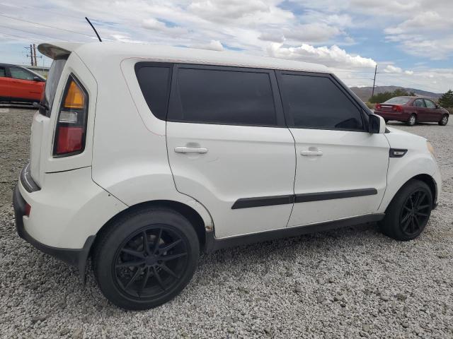 Photo 2 VIN: KNDJT2A22B7281381 - KIA SOUL + 