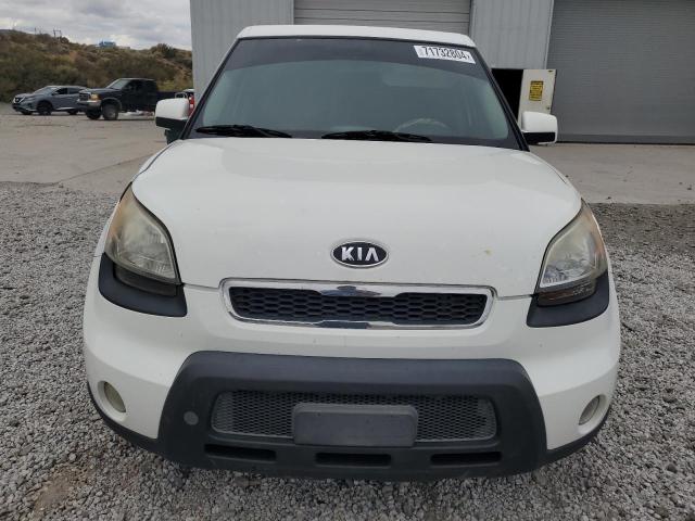 Photo 4 VIN: KNDJT2A22B7281381 - KIA SOUL + 