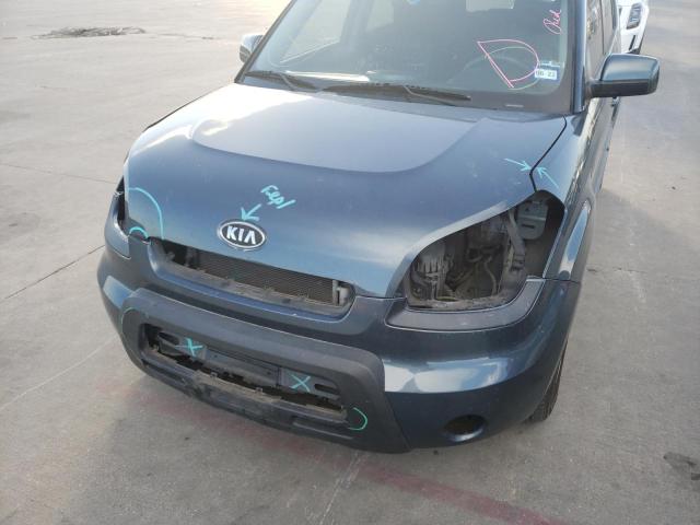 Photo 8 VIN: KNDJT2A22B7327081 - KIA SOUL + 