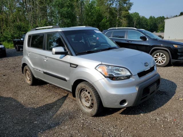 Photo 3 VIN: KNDJT2A22B7349789 - KIA SOUL 