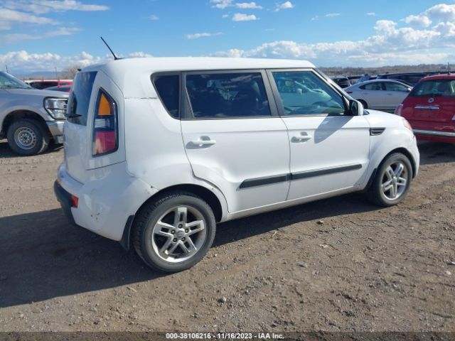 Photo 3 VIN: KNDJT2A22B7710051 - KIA SOUL 