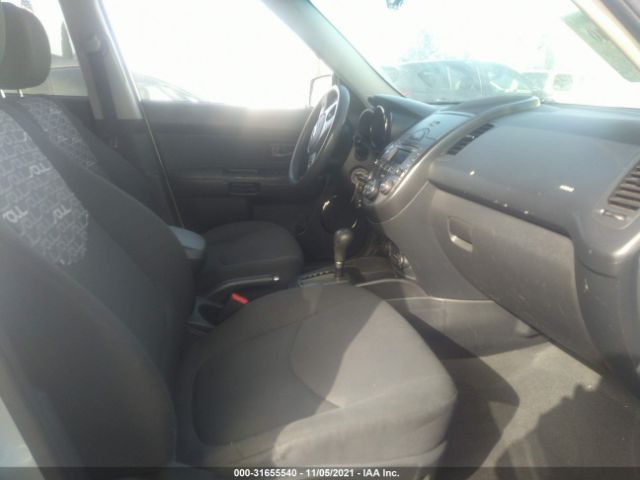 Photo 4 VIN: KNDJT2A23A7702118 - KIA SOUL 