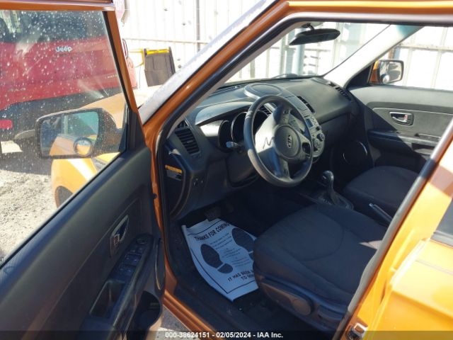 Photo 4 VIN: KNDJT2A23B7197912 - KIA SOUL 