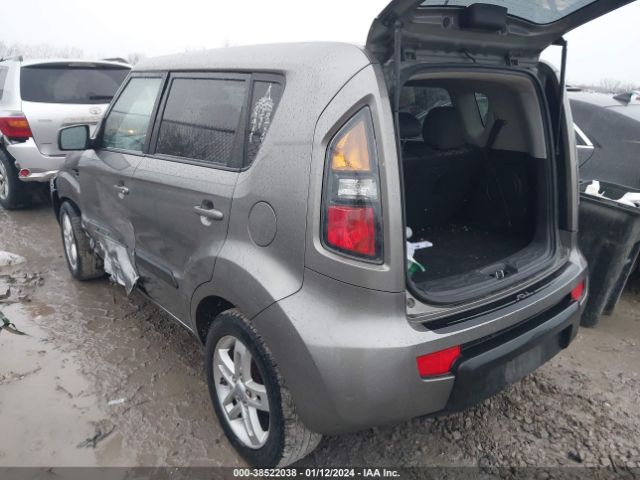 Photo 2 VIN: KNDJT2A23B7210447 - KIA SOUL 