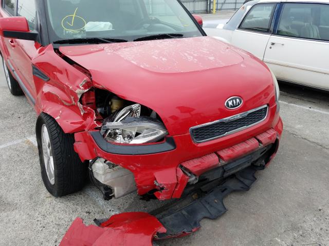 Photo 8 VIN: KNDJT2A23B7232397 - KIA SOUL + 