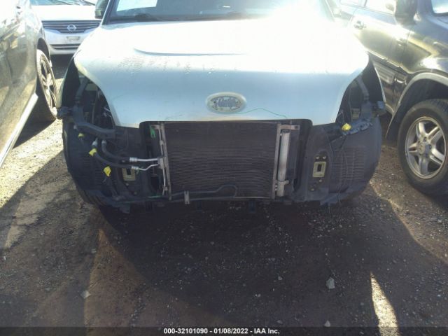 Photo 5 VIN: KNDJT2A23B7240452 - KIA SOUL 