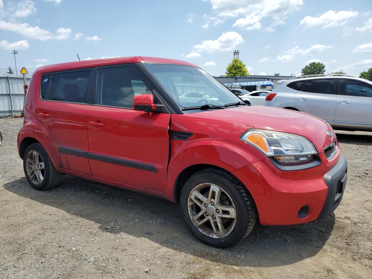 Photo 3 VIN: KNDJT2A23B7329213 - KIA SOUL 