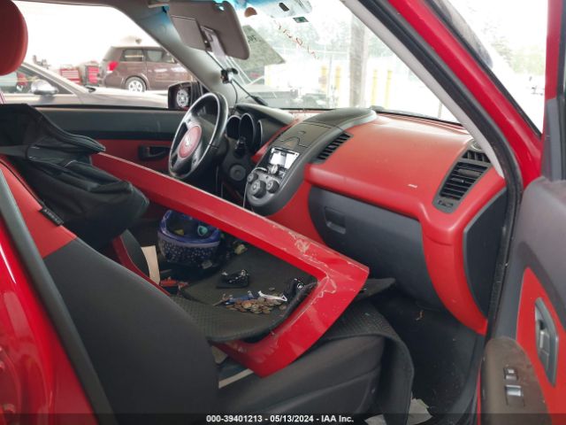 Photo 4 VIN: KNDJT2A24A7028495 - KIA SOUL 