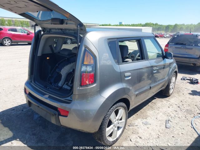 Photo 3 VIN: KNDJT2A24A7045782 - KIA SOUL 